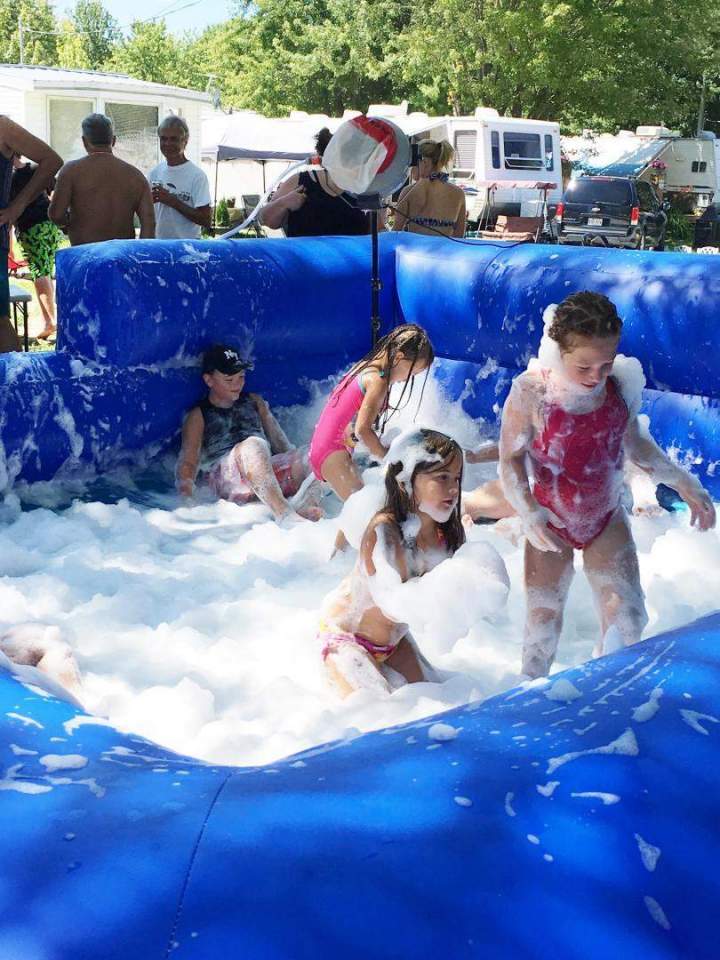 Camping avec diverses activités Venise-en-Québec